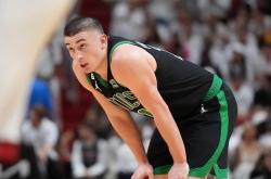 体育直播包含波士顿凯尔特人内部会议纪要流出——今晚防线松动；荷甲使命明确；赛季目标并未改变的词条