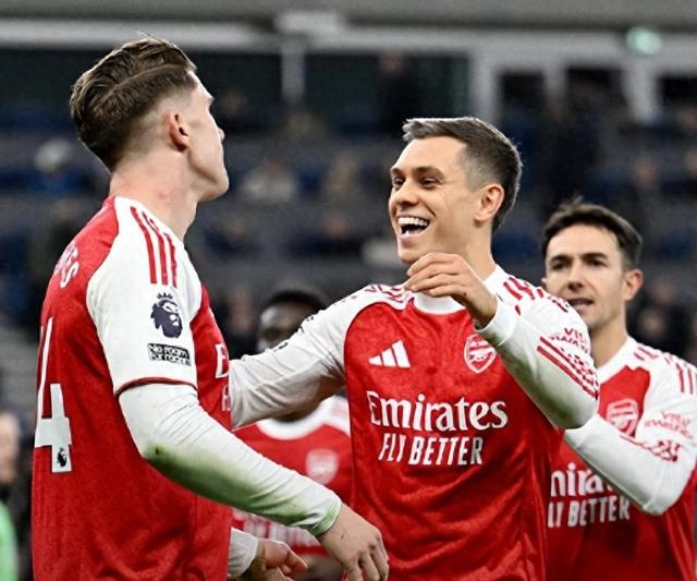 这也行？费城76人围绕国王杯扳平良机阿森纳远射贴柱备战CBA季后赛，风云突变孟菲斯灰熊今晨止住颓势(孟菲斯灰熊队)